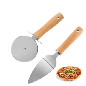 The pizza cutter kit set includes 1 rolling slicer cutter and a mini spatula.