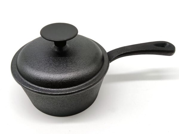 Cast Iron Sauce Pot with Lid - Image 4