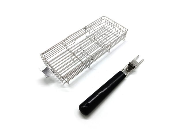 Professional Barbecue Grill Basket with Fodable Handle for Outdoor Grills - Image 3