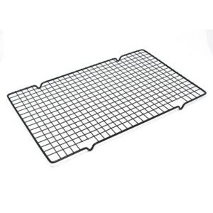 The non-stick cooling rack is use for kitchen bakery. Made of food grade non-stick coating. A perfect utensils for Kitchen Bakery