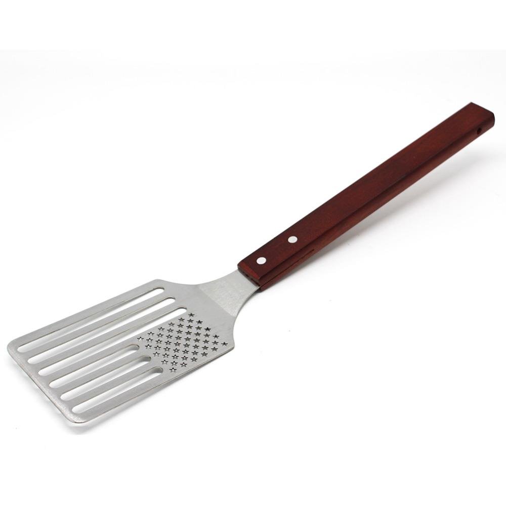 The metal grill spatula is designed with special flag designs, long wooden handle to keep safe from heat. Durable and long-lasting use.